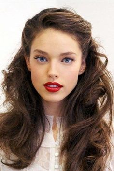 Half up Frisuren Job Interview Hairstyles, Interview Hairstyles, Retro Wedding Hair, Vintage Wedding Hair, Best Wedding Hairstyles, Trendy Wedding Hairstyles, Outfits Chic, Retro Hairstyles