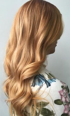 Strawberry Blonde Hair Color Ideas, Auburn Hair Balayage, Champagne Blonde Hair, Honey Blonde Hair Color, Rambut Brunette, Strawberry Blonde Hair Color, Brown Ombre Hair, Blond Balayage