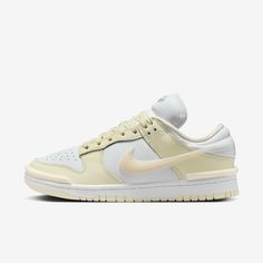 The '80s b-ball icon returns with classic details and throwback hoops flair. Channeling vintage style back onto the streets, its padded collar and extra-puffy silhouette let you take your game anywhere—in comfort. Preppy Nike Dunks, Nike Shoes Women Dunks, Nike Dunks White, Nike Shoes Dunks, Womens Nike Dunks, Nike Dunks Women, Nike Dunk Low Women, Nike Dunk Low Twist, Womens Nikes