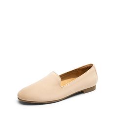 PRICES MAY VARY. All-Round Comfort: Step into comfort with our women's flats featuring faux suede throughout - from the exterior to the lining and insole. Classic Round Toe: The round toe offers ample room for your toes, ensuring a comfortable fit without sacrificing style. All-Day Support: With 5mm of cushioning in the forefoot area and 8mm in the heel, the insole combines plush fabric with high-density foam to provide optimal comfort. Durable Traction: Walk with confidence on any surface thank Best Flat Shoes For Women, Business Casual Womens Shoes, Winter Work Shoes Office Wear, Business Casual Shoes For Women, Teacher Shoes Comfortable, Office Shoes For Women, Casual Office Shoes, Winter Work Shoes, Dress Business Casual