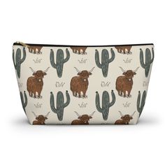 Really nice, Highland Cow makeup bag. Perfect western themed or Cow-Lover Gift. I can also make this in another color, just send me a message. This is such a cute makeup/accessories/toiletry bag & would make a great Bridesmaid gift. These t-bottom bags come in two sizes and can be used for pretty much anything. They make excellent pencil cases and cosmetic travel bags. They are constructed from a durable material with a zipper closure. Sizes(in inches): Small(L, W, H):8.66 X 2.36 X 4.72 Large(L, Highland Cow Gifts, Western Bag, Cowgirl Accessories, Farm Gifts, Cow Gifts, Western Accessories, Wedding Gifts For Bridesmaids, Cute Cows, Farm Girl