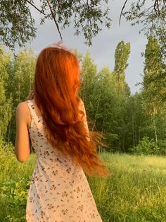 Redhead Photoshoot, Red Head Girl, Red Haired Girl, Lynn Painter, Better Than The Movies, Cinnamon Hair, Hippie Aesthetic, Long Red Hair