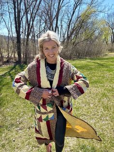 Introducing my latest creation! Found this beautiful vintage quilt and transformed it into the coziest statement coat. Double front oversized pockets for maximum functionality. Chest measures approximately 62" Sleeve length is approximately 20" Overall length is approximately 53" Sleeve width at shoulder laying flat measures 10" Machine washable, tumble dry on low heat. This statement jacket was made with all of my heart, for any human, anywhere, that may be attracted to its vibe! My intention is that the piece will amplify the divine nature of your inner being. ✨🌙 Inner Being, Flying Geese Quilt, Oversized Pockets, Quilt Coat, Statement Coat, Statement Jacket, Divine Nature, Vintage Quilt, Flying Geese