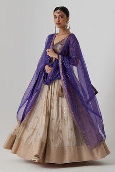 Gold banarasi silk tissue kalidar lehenga with bahar embroidery using sequin, aari and zardozi highlights. Paired with a purple half sleeves chevron fleur woven banarasi silk brocade blouse and blue-purple ombre mukaish embroidered organza dupatta. - Aza Fashions Kalidar Lehenga, Dark Green Prom Dresses, Banarasi Lehenga, Lehenga Pattern, Brocade Blouse, Lehnga Dress, Brocade Blouses, Embroidered Organza, Indian Bridal Fashion