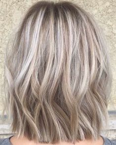 Hide Gray Hair, Trendy Hair Highlights, Greyish Blonde Hair, Graying Gracefully, Grey Blonde, Hair Dyed