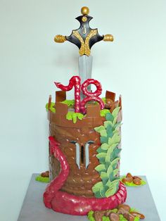 9 Epic Dungeons and Dragons Cakes – Tip Junkie Dungeons And Dragons Cake, Dragons Cake, Cheesecake Cake Pops, Map Cake, Dragon Birthday Cakes, Dragon Cakes, Dragon Wedding, Dragon Birthday Parties, Cake Pop Decorating