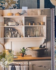 Kitchen Shelf Inspiration, Dentist Appointment, Minnesota Home, Miss Mustard Seed, Antiquing Glaze, Miss Mustard Seeds, Feel Good Stories, Kitchen Family Rooms, Hand Painted Furniture