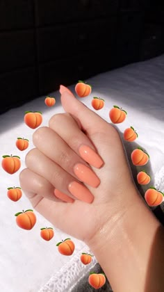 Follow @taiawoodard for outfit insp. nail insp. skin care , tips and much more. 🦋❤️ Peach Acrylic Nails, Acrylic Nails Natural, Peach Nails, Summer Acrylic Nails, Winter Nail, Orange Nails, Gel Nail Designs, Coffin Nails Designs, Dream Nails