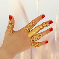 Hey, I found this really awesome Etsy listing at https://www.etsy.com/listing/905689238/large-gold-ring-gold-long-ring-oval-wide Simple Vintage Rings, Large Gold Ring, Unique Jewelry Necklace, Edgy Rings, Boho Rings Gold, Wide Gold Ring, Gold Ring Unique, Unique Gold Rings, Funky Rings