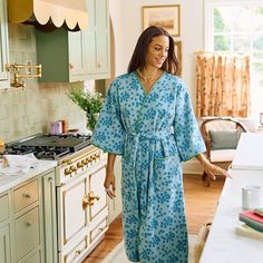 Cue the cozy! Say hello to the Bell Plush Robe. Designed with the lounge-lover in mind, this new-to-Weezie style features a smooth, velour-like exterior (read: velvety soft and snag-free), a traditional, absorbent terry lining, and a chic bell sleeve.Made extra-special in Pearly Gates Design’s custom floral, Fallen Petal. Love Shack Fancy Bath Robe, Women’s Robe, Anthropologie Bridal, Makeup Towel, Household Gifts, Gates Design, Pearly Gates, Plush Robe, Baby Bundles