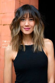 2023 Bangs Trend, Bottleneck Bangs, Brown Ombre Hair, Trend 2023, Oval Face Hairstyles, Brown Ombre