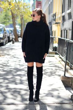 15 Ways to Wear ThighHigh Boots This Winter Glamour Outfit Ideas With Boots, Thigh High Boots Outfit, Over The Knee Boot Outfit, Knee Boots Outfit, High Boots Outfit, Black Jeans Outfit, Winter Dress Outfits, Fall Fashion Outfits, Oversized Sweater