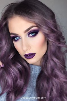 Blue Eyes Purple Makeup, Eyeshadow For Blue Eyes Brown Hair, Purple Glam Eye Makeup, Purple Cat Eye Makeup, Urban Decay Ultraviolet Looks, Colorful Smokey Eye Makeup, Sultry Makeup For Blue Eyes, Jeffree Star Makeup Looks, Full Makeup Looks