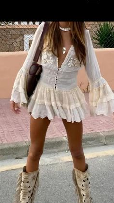 Chic Cowboy Boots Outfit Summer, Boho Chic Isabel Marant Aesthetic, Boho Dress Cowboy Boots, Deltopia Santa Barbara Outfits, Country Chic Dress, Castle Core Aesthetic Fashion, Boho European Style, Nashville Outfits Sparkly, Lumineers Concert Outfit Summer