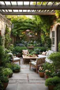 The Most Beautiful Pergola Home Decor Ideas For Summer Living Country Courtyard Ideas, Front Garden Ideas Cottage, Uk Garden Patio Ideas, Tiny Terrace Garden, Small Front Cottage Garden, Social Garden Ideas, Potted Patio Garden, Cottage Garden Sitting Area, Small City Patio