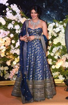 Nick Jonas Priyanka Chopra, Sari Gown, Indian Gown, Lehnga Dress, Anarkali Dress Pattern, Fashionable Saree Blouse Designs, Bollywood Outfits