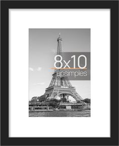 the eiffel tower in black and white with text 8x10 pissipies