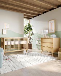 The 2-in-1 Willow Crib’s classic design feels as easy as lying in the summer shade, watching the clouds go by. A full crib that easily converts to a toddler bed, this crib is available in four timeless colorways. Toddler Bed Transition, Baby Room Closet, Room Neutral, Dresser Shelves, Baby Dresser, Toddler Sheets, Modern Crib, Safari Theme Nursery, Wood Nursery