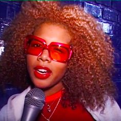 Kelis Red Hair, Kelis Outfits, Kelis Style 2000s, Red Aesthetic Y2k, Ex Girl, Black Photography, Creative Makeup Looks, Hair Dye Colors