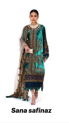 Sara Clothes, Pakistan Dress, Pakistani Women Dresses, Balochi Dress, Diwali Outfits, Colour Combinations Fashion, Sana Safinaz