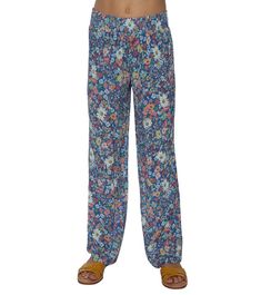 Show off to your friends in the impeccably-styled O'Neill Girls' Tommie Pants (Little Kid, Big Kid).Features O'Neill Girls' woven pull-on pant 26" inseam 9 1/4" rise Smocked waistband Straight leg Encased elastic waist Details Fabric: 100% Viscose Care: Machine wash Fit: Standard Inseam: 26" Country of Origin: Imported Big Kid, Pull On Pants, Big Kids, Smocking, Casual Pants, Elastic Waist, Straight Leg, Elastic