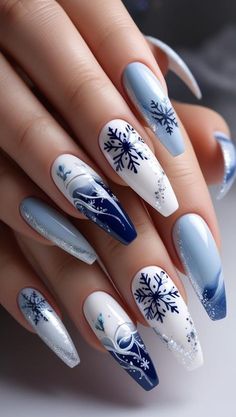 Snow Flakes Nails Art, Snow Man Nail Design, White And Blue Winter Nails, Icy Winter Nails, Winter Nail Art Snowflakes, Blue Winter Nails Snowflakes, Snowman Nails Design