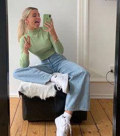 Soft Girl Outfits For School, Outfit Mujer, Tumblr Fashion, Geek Chic, Mode Inspo, 가을 패션, Mode Vintage, Looks Style, Mode Inspiration