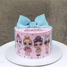 Birthday Dinner Dresses, Barbie Backdrop, Pink Birthday Cake Ideas, Barbie Themed Birthday Party, Barbie Themed Cake, Barbie Party Ideas