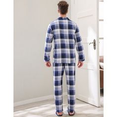 Best gift for your loved ones - this long men's pj set is a perfect gift for your father, husband, son, or friends. If you are looking for a great gift for Christmas, birthday, or other special occasions, this means set will be your best choice. Comes beautifully gift-wrapped for holidays on Christmas, birthdays, new year, Valentine's, or other holiday party occasions. Garment care: machine washable, better to wash separately from other colors. Do not bleach. Superior quality, perfect fit-gracie Sleepwear For Men, Cozy Fabric, Mens Plaid, Sleepwear & Loungewear, Colour Combinations, Gift For Christmas, Body Heat, Pyjama Set, Gracie Oaks