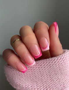 Pink Tip Nails, Custom Press On Nails, Simple Gel Nails, Girly Acrylic Nails, Short Square Acrylic Nails, Acrylic Nails Coffin Short