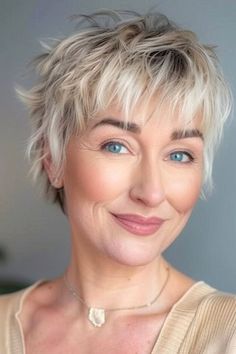 Textured Shaggy Pixie Hairstyle for Women Over 60. Hairstyle For Wedding Party, Best Hair Cut, Grey Hair And Glasses, Hair Cut Ideas, Shaggy Pixie, Pixie Haircut Styles, Haircuts For Medium Length Hair, Thick Hair Cuts