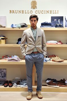 Men Style Tips, Top Drawer, Daily Dress, Fashion Mode, Stylish Fashion, Style Guide, Brunello Cucinelli, Men's Style, Look Cool