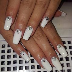 Imbre Nails, Nail Jewels, Easy Nails, Nails Design With Rhinestones, White Nail Designs, Unique Acrylic Nails, Gem Nails, Diamond Nails