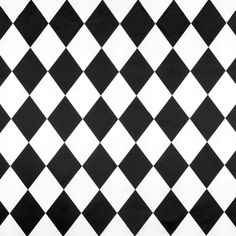 black and white checkerboard pattern with diagonals on the bottom, as well as squares