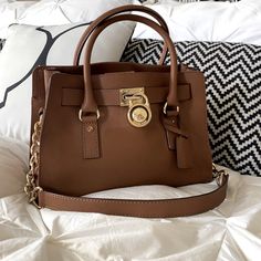 Authentic Medium Sized Bag With Longer Shoulder Strap In Great Condition. Slight Signs Of Use As Shown In Pictures. Clean Inside Nike Running Leggings, Tan Leather Bag, White Backpack, Medium Sized Bags, Michael Kors Crossbody Bag, Michael Kors Shoulder Bag, Brown Shoulder Bag, Michael Kors Crossbody, Brown Handbag