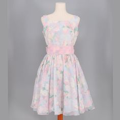 Nwt Vintage Lanz Rsvp Fit & Flare Floral Soft Pastel Bow Tie Dress Size 6 - Brand New - New With Tags. No Visible Flaws Or Stains. - Beautiful Vintage Sleeveless Dress Fitted At The Waist Tied With A Big Pink Ribbon. Pleated And A-Line. Perfect For Special Occasions. - 100% Polyester - Measurements Taken Laying Flat (Approx.) Pit To Pit: 16.5" Length: 37" Pink A-line Chiffon Dress, Feminine Pink Knee-length Chiffon Dress, Pink Sleeveless Floral Dress For Wedding, Pink Sleeveless Chiffon Floral Dress, Fitted Pastel Floral Print Dresses, Pastel Sleeveless Dress For Party, Pastel Sleeveless Party Dress, Pastel Dresses For Garden Party, Pink Chiffon Mini Dress For Garden Party