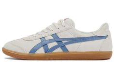 Onitsuka Tiger Tokuten White Blue Gum | POIZON Limited Edition Sneakers, Shoe Inspo, Onitsuka Tiger, Window Shopping, Tiger Stripes, Swag Shoes, Mode Inspo, Pretty Shoes, Dream Shoes