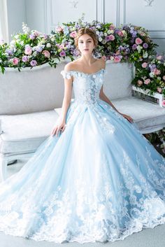 Pastel Blue Wedding, Light Blue Wedding Dress, Blue Wedding Gowns, Blue Wedding Dress, Blue And White Wedding, Light Blue Wedding, Fairy Tale Wedding Dress, 파티 드레스, White Wedding Dress