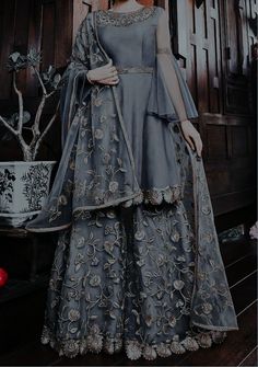 Stylish Short Dresses, Beautiful Pakistani Dresses, Fancy Dresses Long, Pakistani Bridal Dresses, Designer Dresses Casual, Stylish Party Dresses, Fancy Dress Design