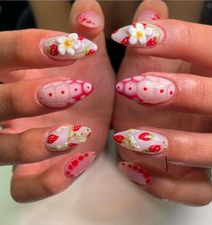 Abstract Nail, 3d Flower Nails, 2024 Nails, Nail Looks, Abstract Nail Art, Hand Gesture, Flower Nail Designs, Nail Stuff