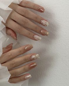 Clear Glitter Nails, Mehandi Henna, Elegant Touch Nails, Army Art, Love Power, Model Runway, Wow Nails, Art Poetry, Romantic Nails