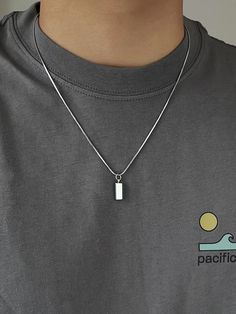 Minimalist pendant necklace - Shop at The Korean Fashion Aesthetic Accesories Men, Silver Necklace Men’s, Chains Necklace For Men, Aesthetic Chains Men, Neck Accessories For Men, Male Jewelry Necklace, Mens Necklace Aesthetic, Man Necklace Aesthetic, Silver Accessories For Men