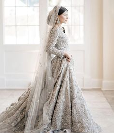 Walima Dresses Pakistani Brides, Shower Dress For Bride, Bridal Mehndi Dresses, White Bridal Dresses, Latest Bridal Dresses