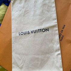 Louis Vuitton Dusting Bag Louis Vuitton Bags Shopping, Louis Vuitton Paper Shopping Bags, Empty Gift Boxes, Louis Vuitton Dust Bag, Black Hangers, Louis Vuitton Gifts, Brown Accessories, Bag Hanger, Garment Cover