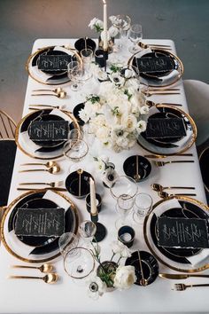 #lifestyle, #productivity, #organization, #goal setting Dark Wedding Theme, Black And White Wedding Theme, Tafel Decor, White Wedding Theme, Dark Wedding, בר מצווה, Black White Wedding, Future Wedding Plans, Wedding Table Decor