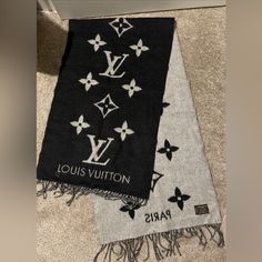 Reversible Black & Gray Louis Vuitton Cashmere Scarf. Excellent Condition. Louis Vuitton Accessories, Cashmere Scarf, Cashmere, Black And Grey, Scarf Accessory, Louis Vuitton, Women Accessories, Grey, Women Shopping