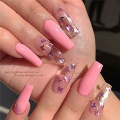 Square nails are a classic in the fashion world that never goes out of fashion and you can use them for any occasion. This shape is very popular and is called the glamorous shape of the nails... #squarenails #nailsartdesigns #nailsdesigns #acrylicnails White Spring Nail Ideas, Ongles Rose Pastel, Butterfly Nail Designs, French Pedicure, Clear Acrylic Nails, Matte Pink