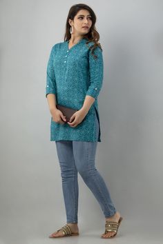 Sort Kurti Designs Latest Fashion, Short Tops Designs For Jeans, Cotton Tops Designs For Jeans, Jens Top, Tops Designs For Jeans, Latest Kurti Designs Pattern, Trendy Cotton Tops