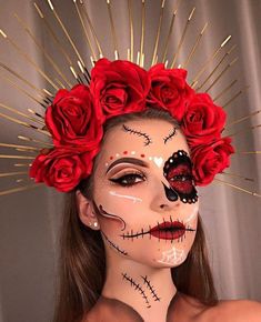 Makijaż Sugar Skull, Catrina Costume, Halloween Makeup Sugar Skull, Mexican Halloween, Halloweenský Makeup, Holloween Makeup, Cute Halloween Makeup, Halloween Makeup Diy, Headpiece Diy