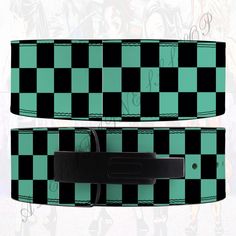 a black and green checkerboard belt with the letter c on it's side